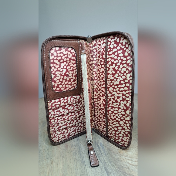 FOSSIL Key -Per Coated Canvas Multicolor Floral Wallet - Picture 10 of 15